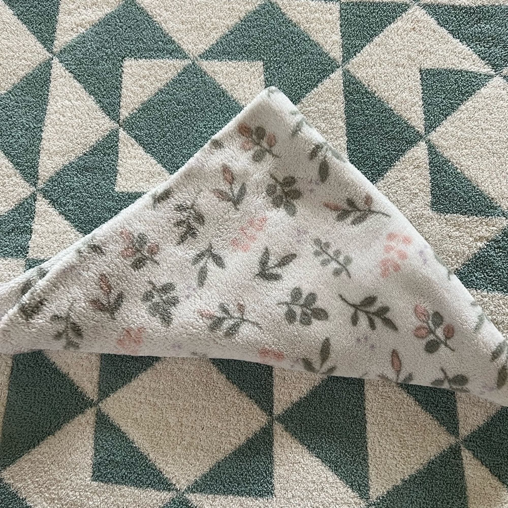 Floral Patterned Kids Blanket